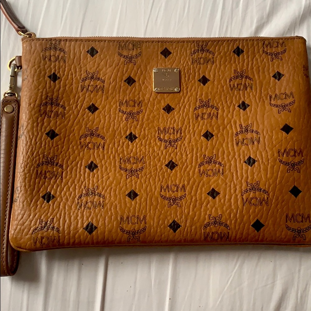 MCM Clutch